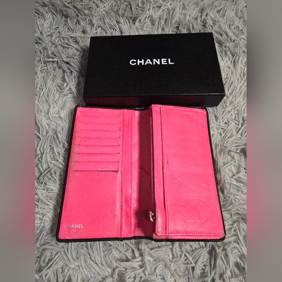 Chanel Black W/ Hot Pink Interior Cambon Long Wallet (EUC)(READ DESCRIPTION) - Picture 2 of 16